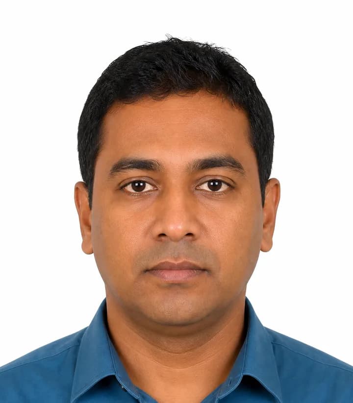 Finished compliant Guyana passport photo (35 x 45 mm) on a plain background
